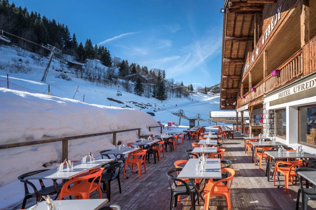Hôtel Restaurant U'Fredy La Clusaz Exterior foto